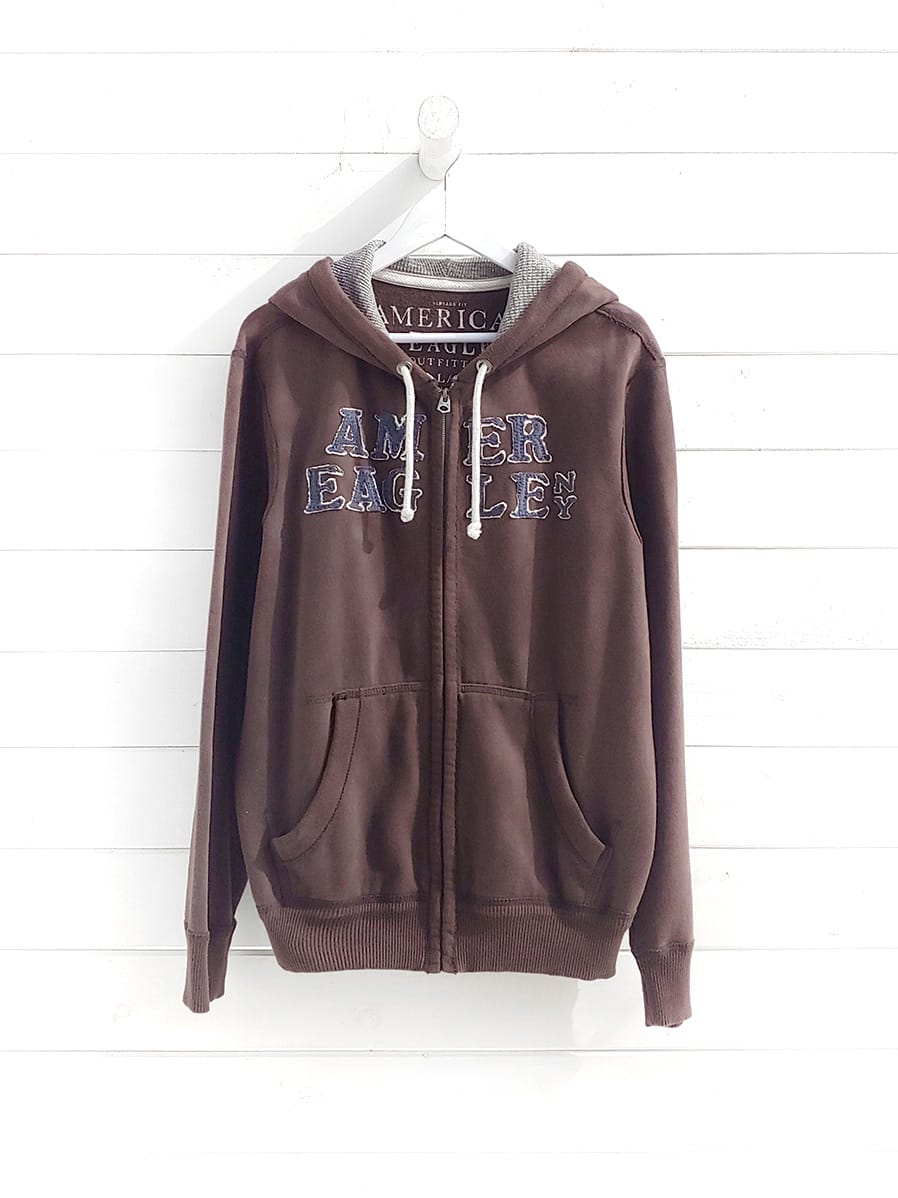 American Eagle — Letras del Logo en el Pecho · Talla L