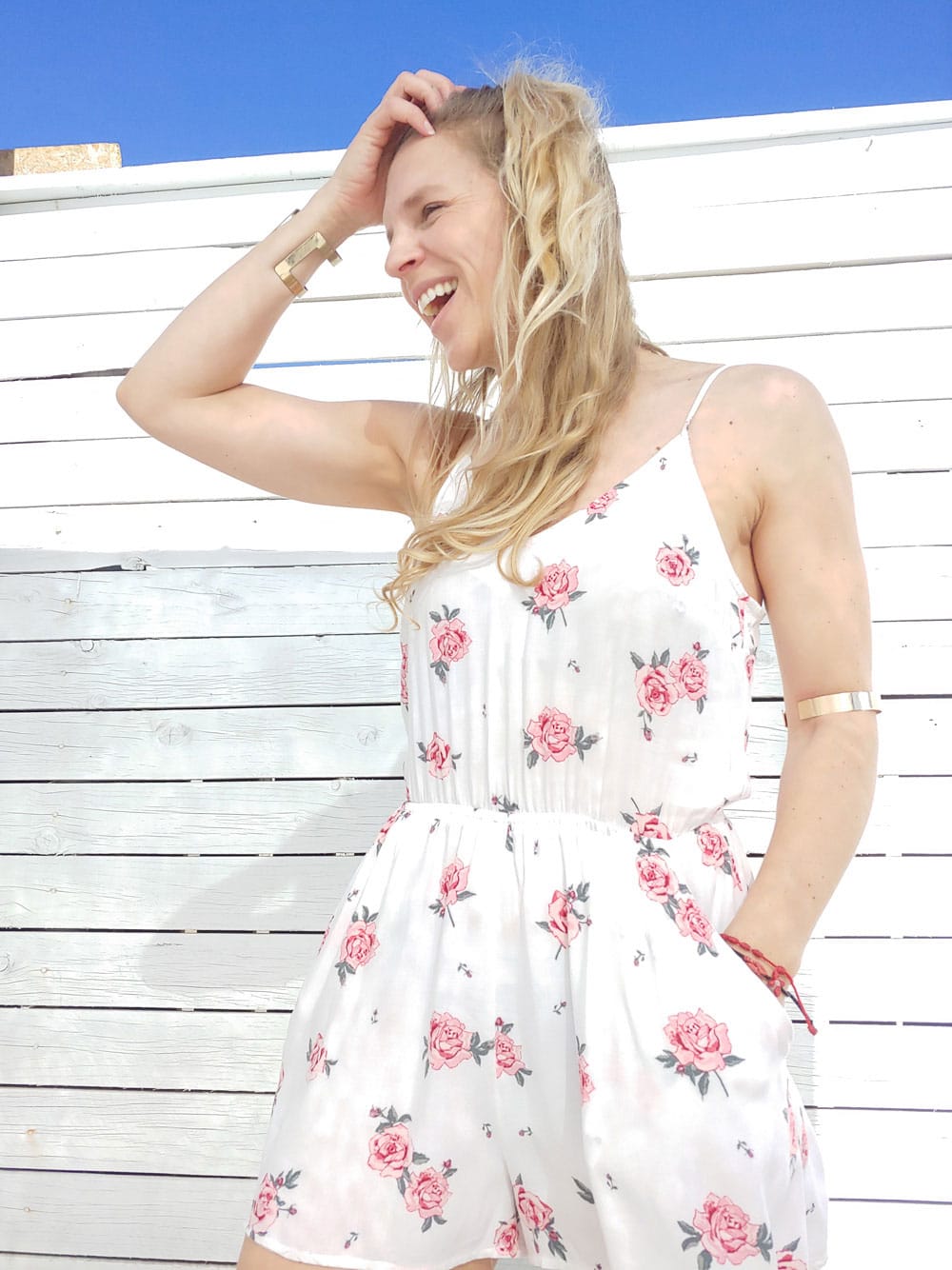 H&M — H&M Divided Enterito Blossom Breeze · Talla M